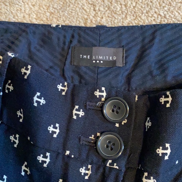 The limited shorts - Picture 2 of 4